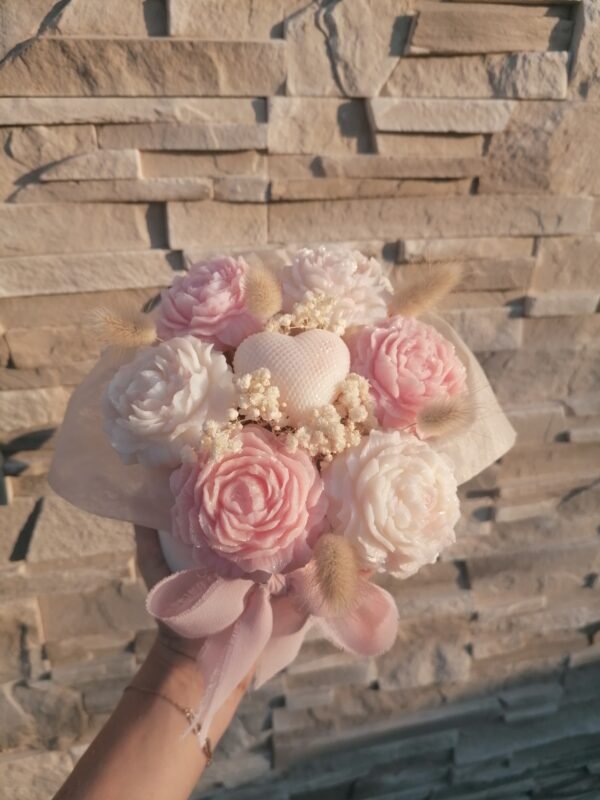BOUQUET DE ROSES ÉTERNELLES